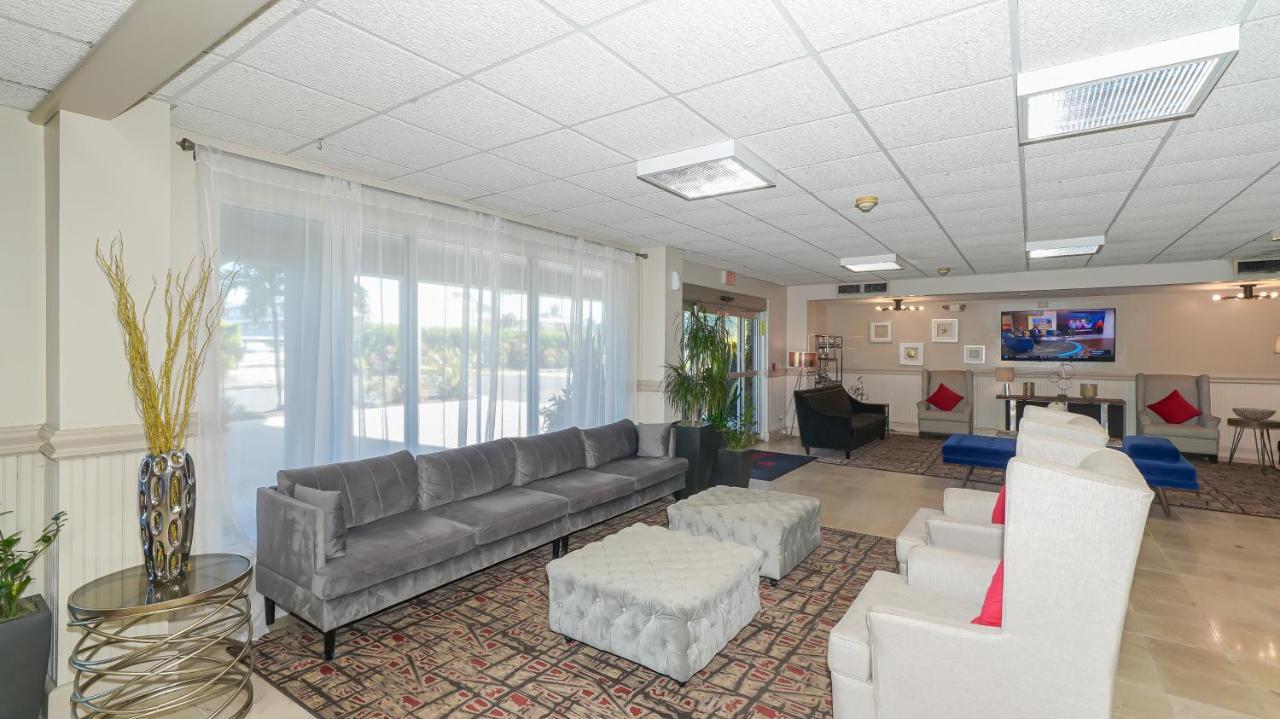 Sarasota Cay Club #612 - Heated Pool, Bunk Beds, Huge Tv, Tiki Bar, More! South Bradenton Экстерьер фото