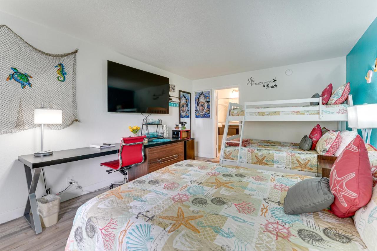 Sarasota Cay Club #612 - Heated Pool, Bunk Beds, Huge Tv, Tiki Bar, More! South Bradenton Экстерьер фото